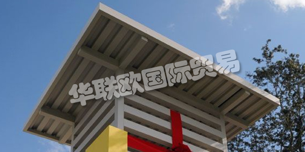 DITTMER作為當(dāng)今全國最具規(guī)格的擠壓鋁制走道蓋制造商并非易事。它始于1950年，當(dāng)時(shí)該公司由德國血統(tǒng)的Walt Dittmer先生于1925年抵達(dá)美國。在紐約幾年后，他將家庭和德國品質(zhì)轉(zhuǎn)移到佛羅里達(dá)中部。
