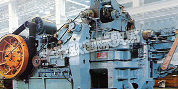 美國AJAX-CECO主要產(chǎn)品：AJAX-CECO鍛壓機、模鍛機等。AJAX-CECO(前身為阿賈克斯制造公司)由JR Blakeslee先生于1875年創(chuàng)立，主要是為鐵路行業(yè)提供螺栓，螺母，釘和鉚釘?shù)闹圃焐?，其設計和建造第一臺通用鍛造機于1885年。