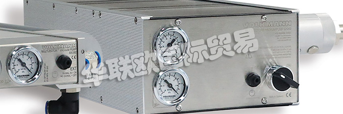 德國(guó)VOLKMANN公司的主要產(chǎn)品包括：德國(guó)VOLKMANN真空輸送系統(tǒng)、VOLKMANN真空泵、氣動(dòng)真空輸送機(jī)、輸送系統(tǒng)、真空泵、真空輸送系統(tǒng)、散裝袋卸貨站、增材制造材料處理系統(tǒng)、增材制造系統(tǒng)、真空輸送機(jī)、雙閥活門(mén)(粉末)鎖、翻斗和卸料站、提升機(jī)、升降機(jī)、卸料機(jī)，集塵系統(tǒng)以及稱重和配料系統(tǒng)。