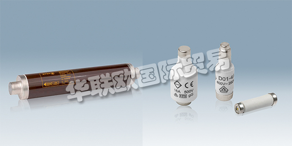 EFEN于1922年成立，生產(chǎn)高質(zhì)量的熔斷器產(chǎn)品。EFEN的質(zhì)量和環(huán)境管理體系證明了EFEN對高質(zhì)量的承諾，符合DIN ISO 14001，DIN ISO 9001和BD OHSAS 18001的認證。EFEN為客戶提供完善可靠的解決方案，為從發(fā)電到電力存儲的安全接口以及用戶的選擇性調(diào)節(jié)提供了一致的解決方案，綜合解決方案可確保電源，基礎(chǔ)設(shè)施和工業(yè)各個領(lǐng)域的最高安全性，智能解決方案可確?？煽康耐ㄐ藕团潆娤到y(tǒng)的最大可用性。下文為您介紹EFEN熔斷器。